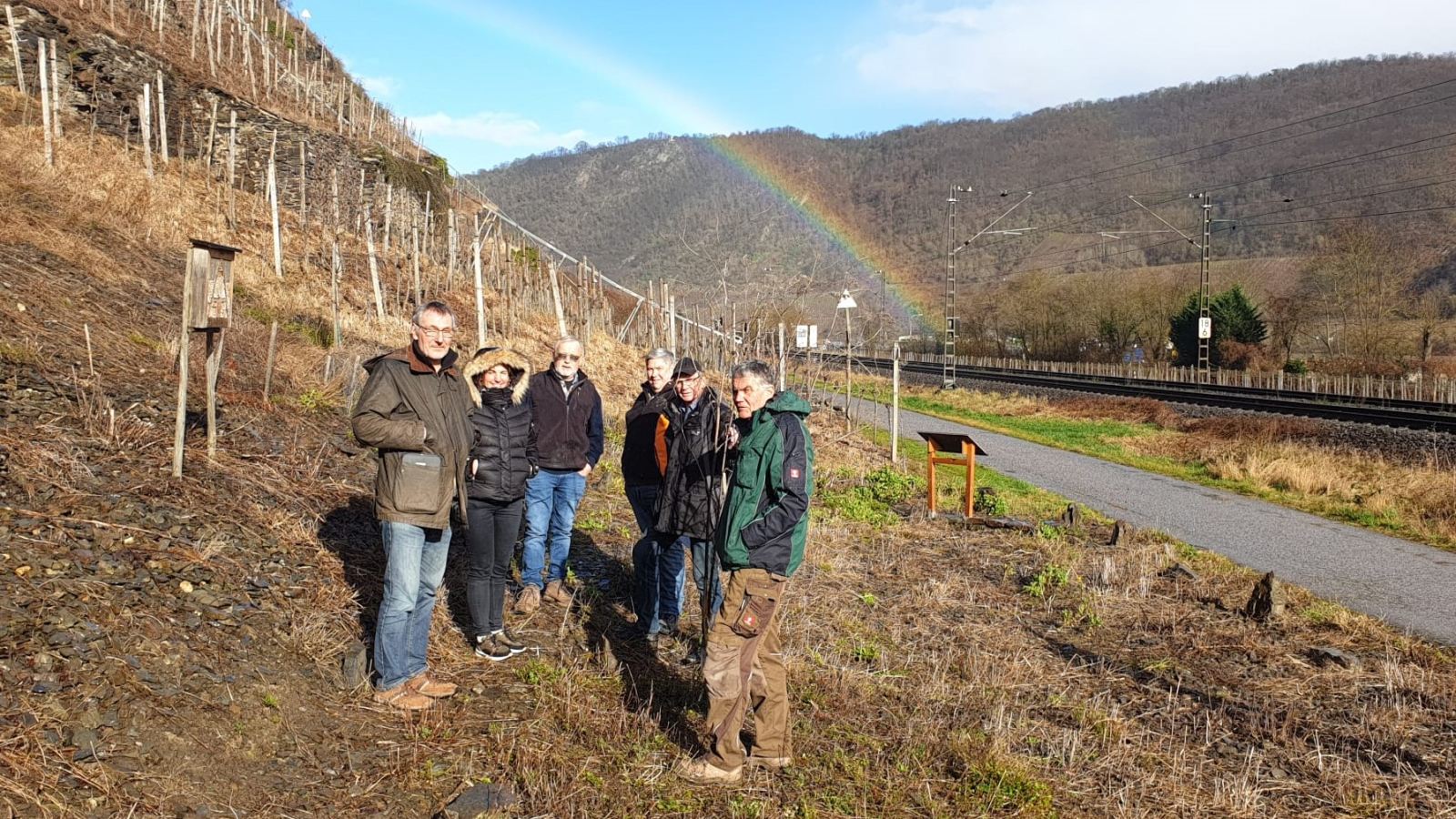 Das sonnige Ende der Begehung mit Regenbogen Das sonnige Ende der Begehung mit Regenbogen
