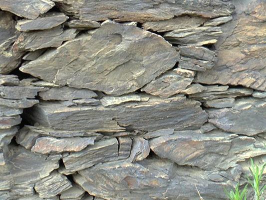 Trockenmauer